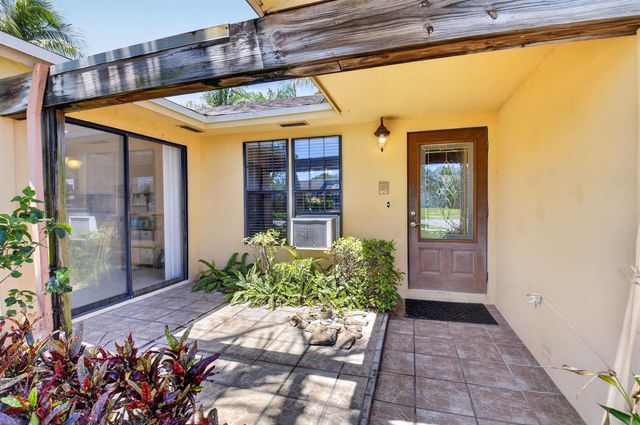 9389 Longmeadow Circle, Boynton Beach, FL 33436