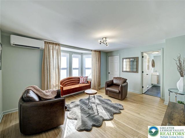 536 Northampton Street, Easton, PA 18042