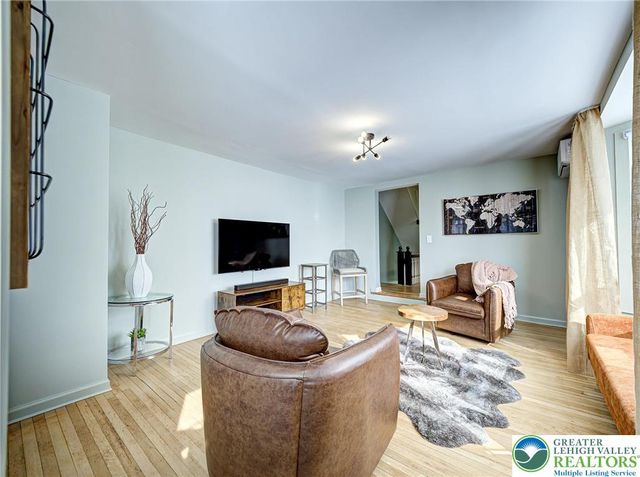 536 Northampton Street, Easton, PA 18042