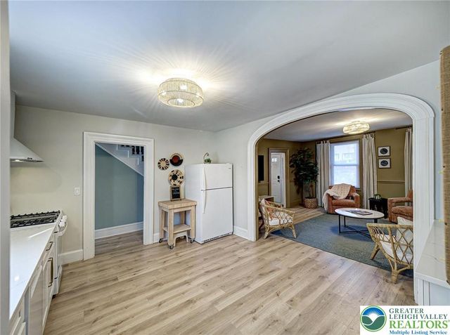 536 Northampton Street, Easton, PA 18042