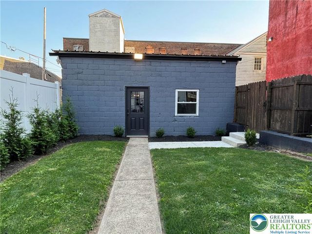536 Northampton Street, Easton, PA 18042