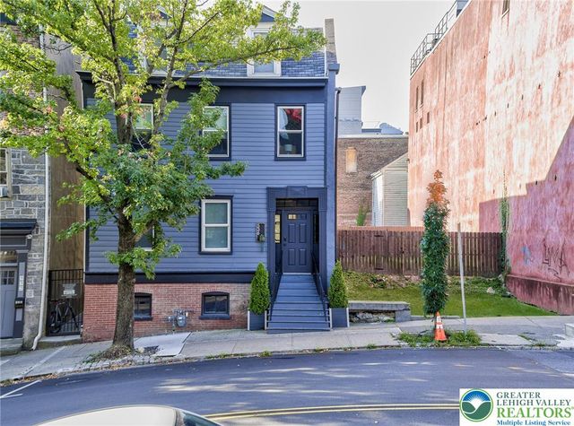 536 Northampton Street, Easton, PA 18042