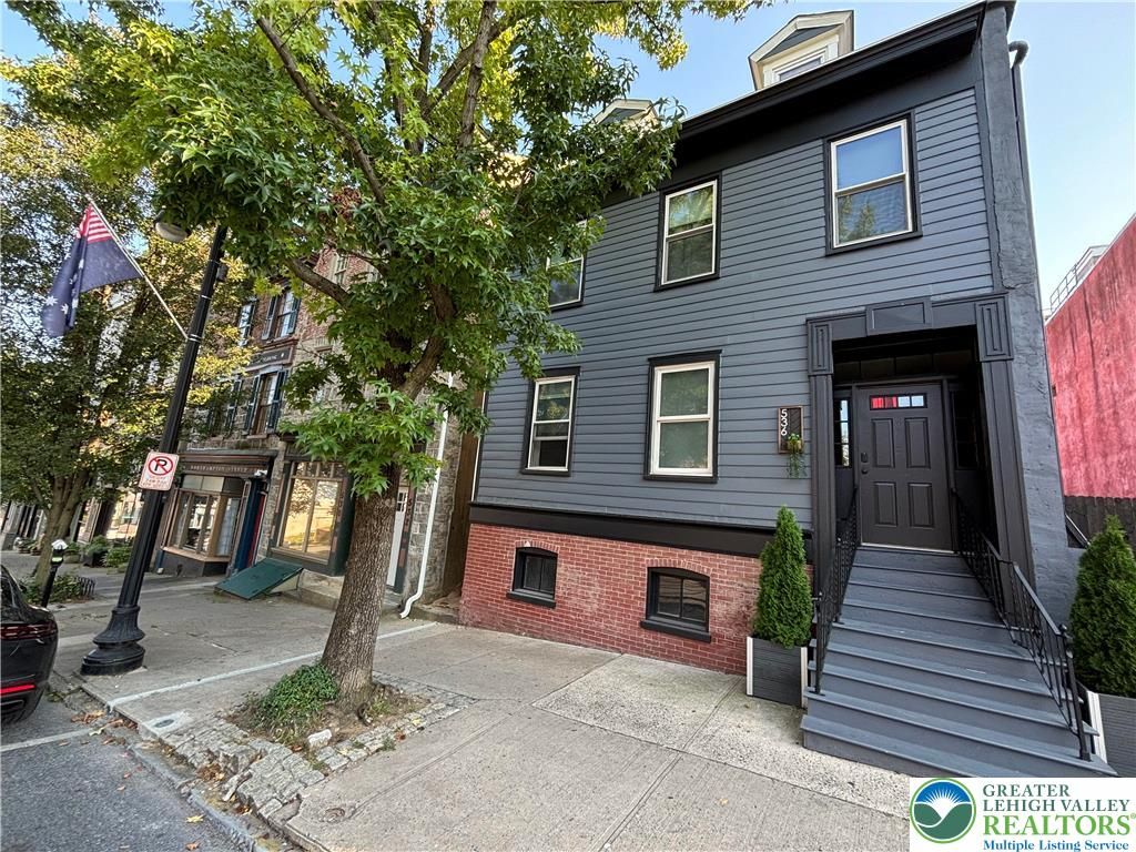 536 Northampton Street, Easton, PA 18042
