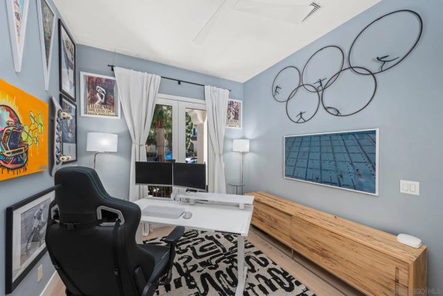 2742 Laning, San Diego, CA 92106