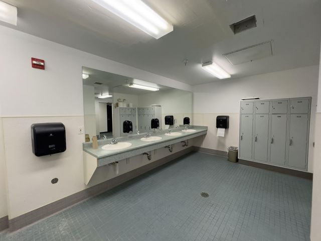 4300 Caterpillar Road, Suite J, Redding, CA 96003