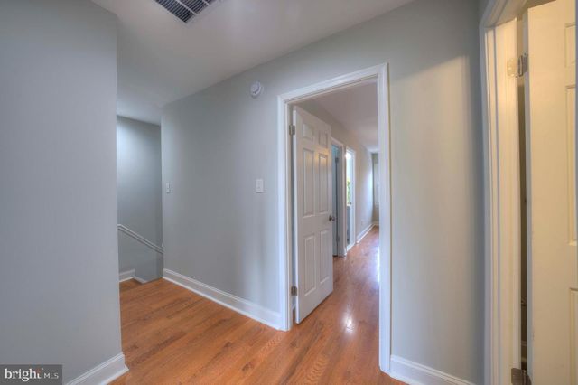 3154 STRATFORD CT, Oakton, VA 22124