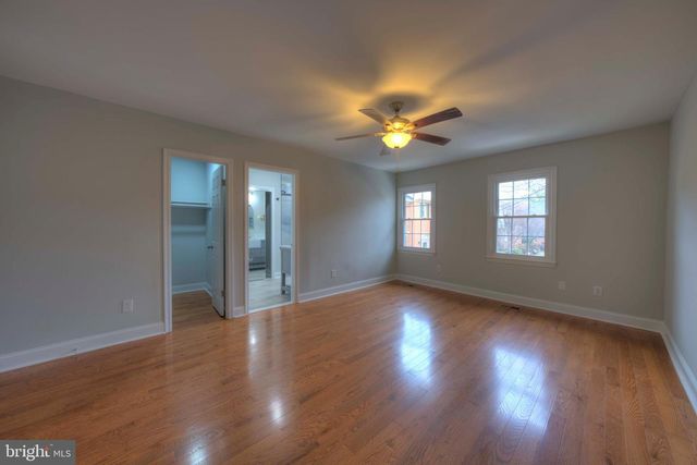 3154 STRATFORD CT, Oakton, VA 22124