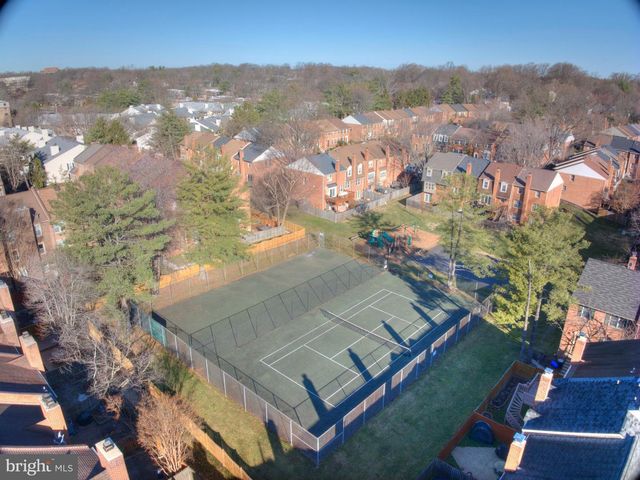 3154 STRATFORD CT, Oakton, VA 22124