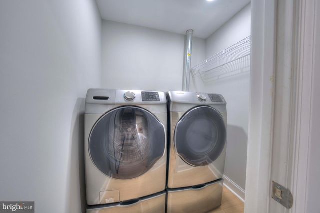 3154 STRATFORD CT, Oakton, VA 22124