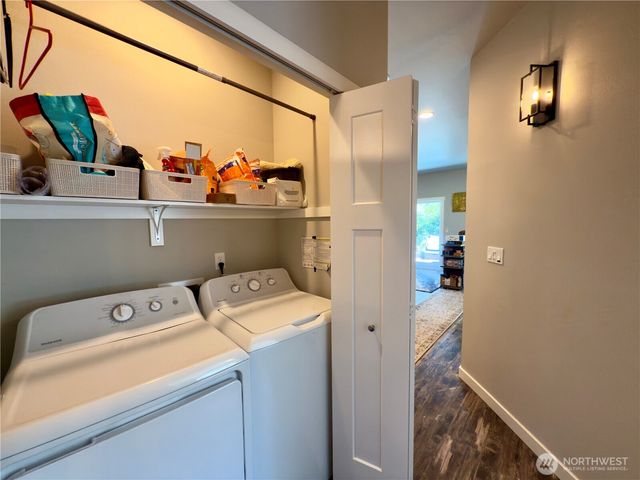 308 Mizzen Avenue NW, Ocean Shores, WA 98569