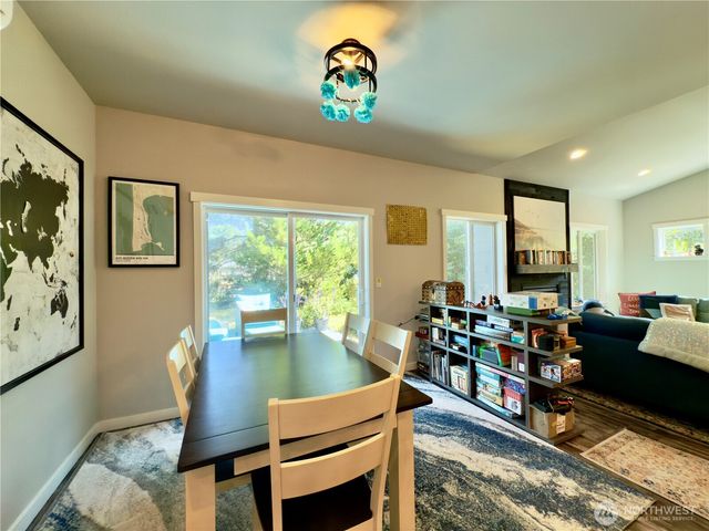 308 Mizzen Avenue NW, Ocean Shores, WA 98569