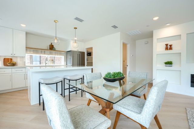 5705 Live Oak Street A, Dallas, TX 75206