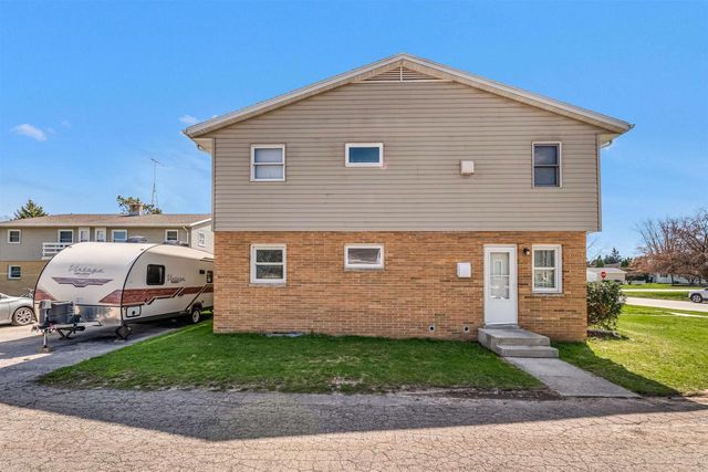 1800 JACKSON STREET, New Holstein, WI 53061