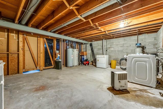 1800 JACKSON STREET, New Holstein, WI 53061