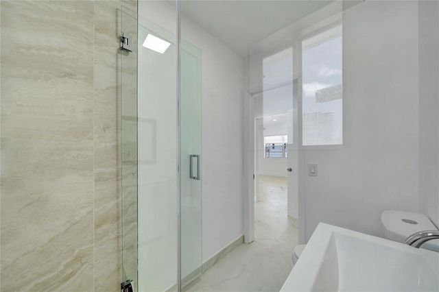 323 Elm Street 7, Hollywood, FL 33019