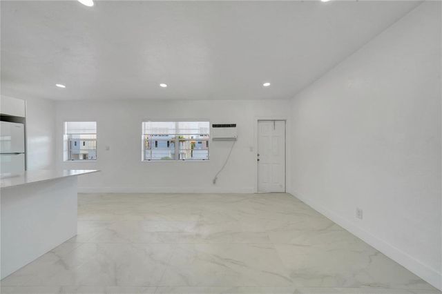 323 Elm Street 7, Hollywood, FL 33019