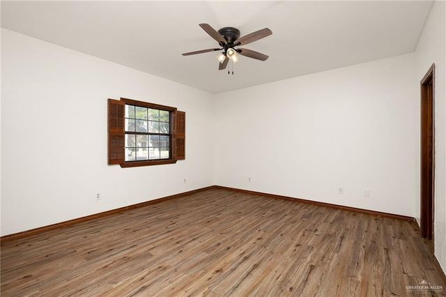 124 E Tulip Avenue, Mcallen, TX 78504