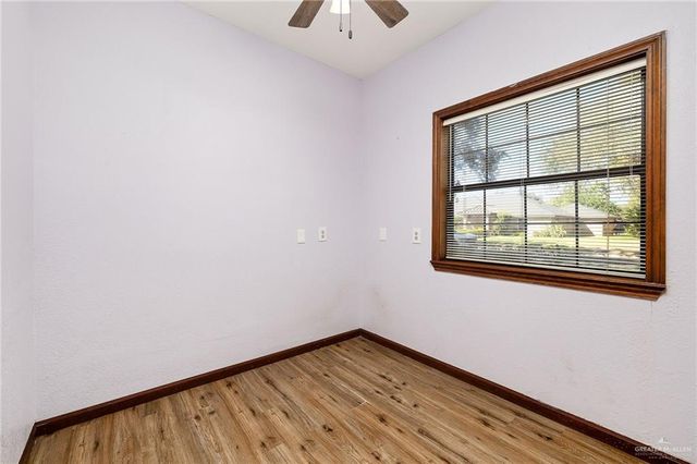 124 E Tulip Avenue, Mcallen, TX 78504