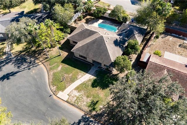 124 E Tulip Avenue, Mcallen, TX 78504