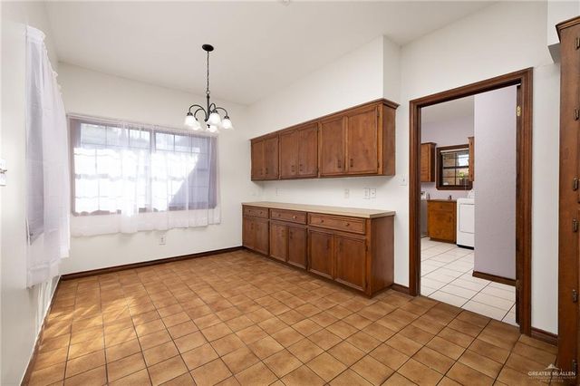 124 E Tulip Avenue, Mcallen, TX 78504