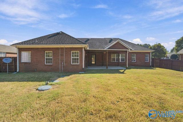 112 Archered Way, New Market, AL 35761