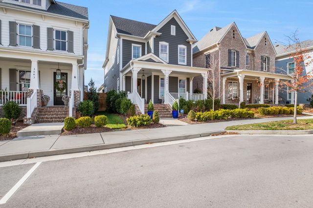 3049 Long Branch Cir, Franklin, TN 37064