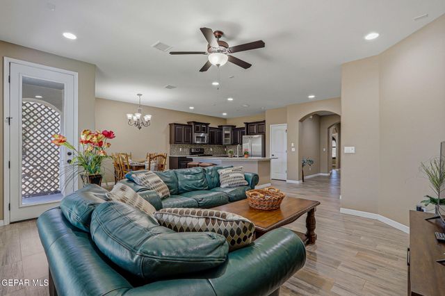 6545 TA SUIL Place, El Paso, TX 79932