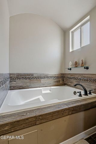 6545 TA SUIL Place, El Paso, TX 79932