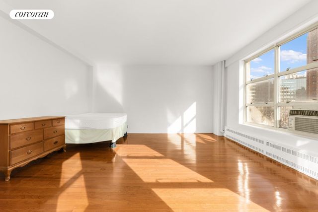 70 La Salle St Apt 5E, New York City, NY 10027