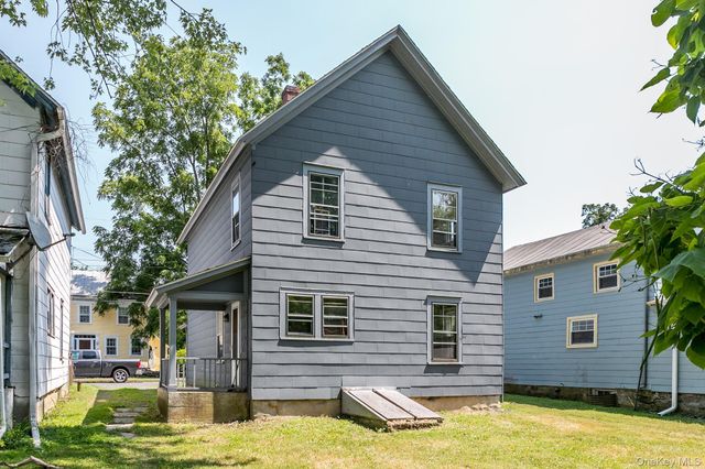 24 Montgomery Street, Tivoli, NY 12583