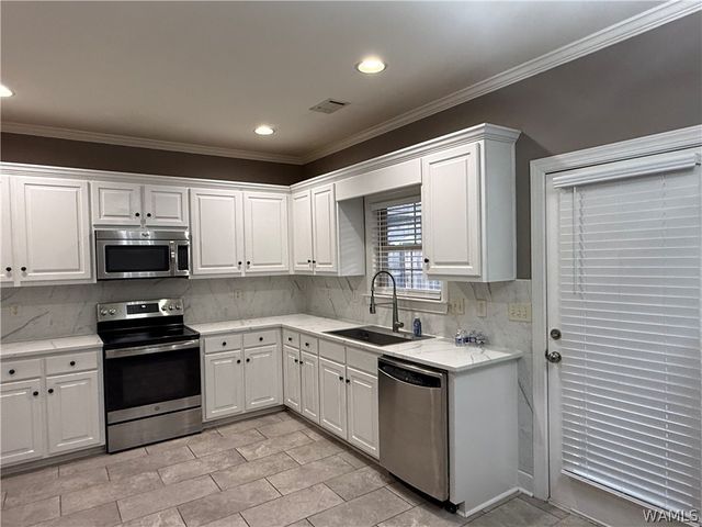 394 Camille Lane, Tuscaloosa, AL 35405