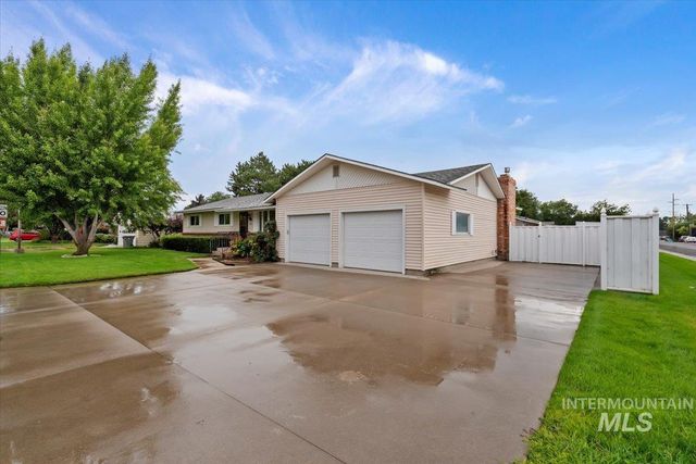 915 Winther Blvd, Nampa, ID 83651