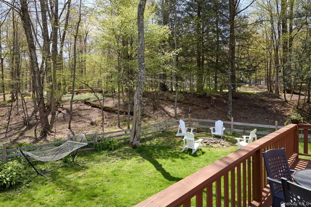 17 Highland Avenue, Smallwood, NY 12778