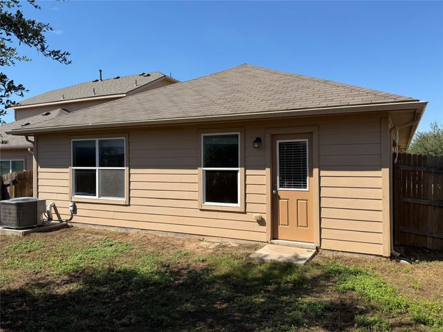 10305 Hatton LN, Austin, TX 78754