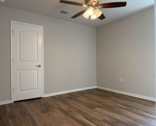 10305 Hatton LN, Austin, TX 78754