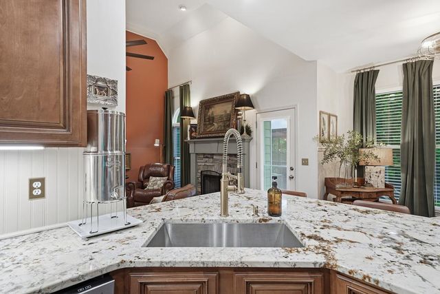 195 Windsor Way, Jasper, GA 30143