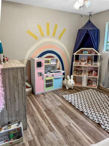 2306 Rolling Glen Drive, Spring, TX 77373