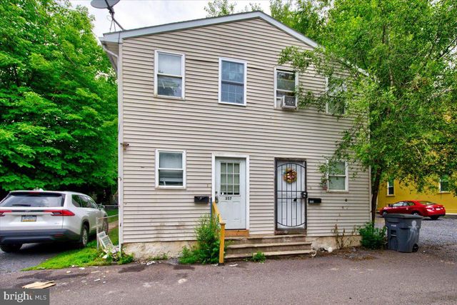 357 UNION ALY, Pottstown, PA 19464