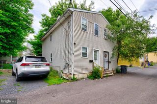 357 UNION ALY, Pottstown, PA 19464