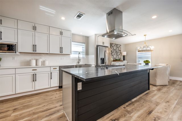 715 Stonecrest Road, Argyle, TX 76226