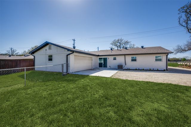 715 Stonecrest Road, Argyle, TX 76226