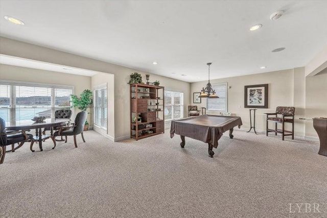 95 Marvin Gardens Drive, Moneta, VA 24121