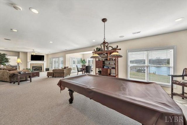 95 Marvin Gardens Drive, Moneta, VA 24121