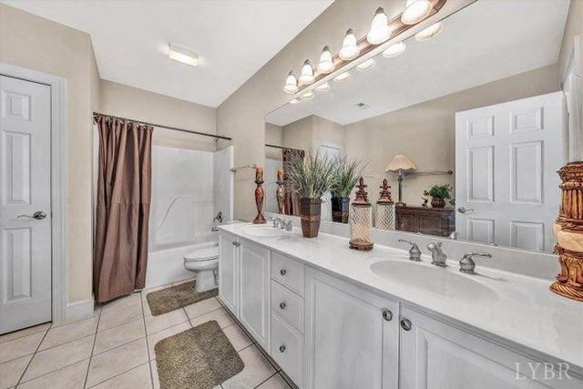 95 Marvin Gardens Drive, Moneta, VA 24121