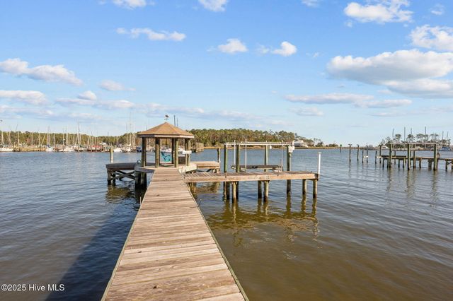 1202 Neuse Drive, Oriental, NC 28571