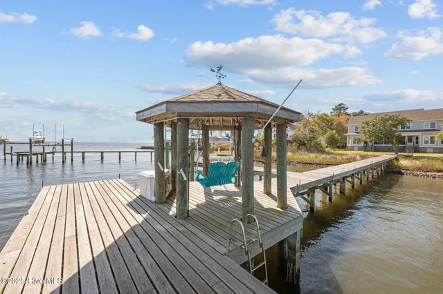 1202 Neuse Drive, Oriental, NC 28571