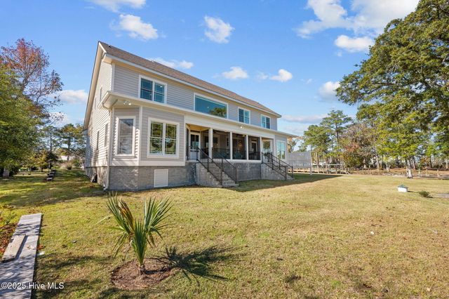 1202 Neuse Drive, Oriental, NC 28571