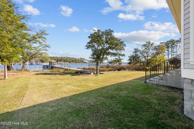 1202 Neuse Drive, Oriental, NC 28571