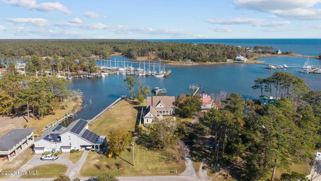 1202 Neuse Drive, Oriental, NC 28571