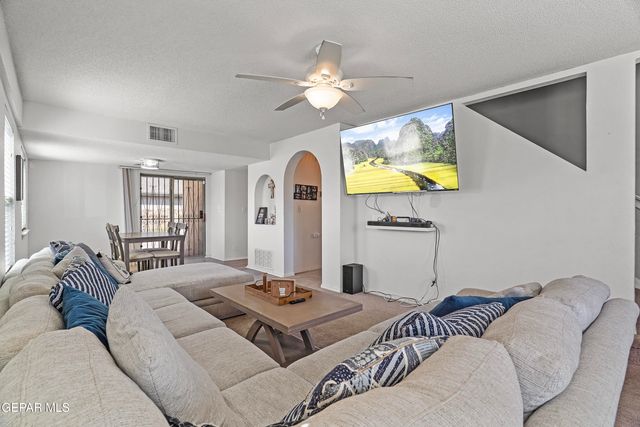14168 TIERRA DELFIN Drive, El Paso, TX 79938
